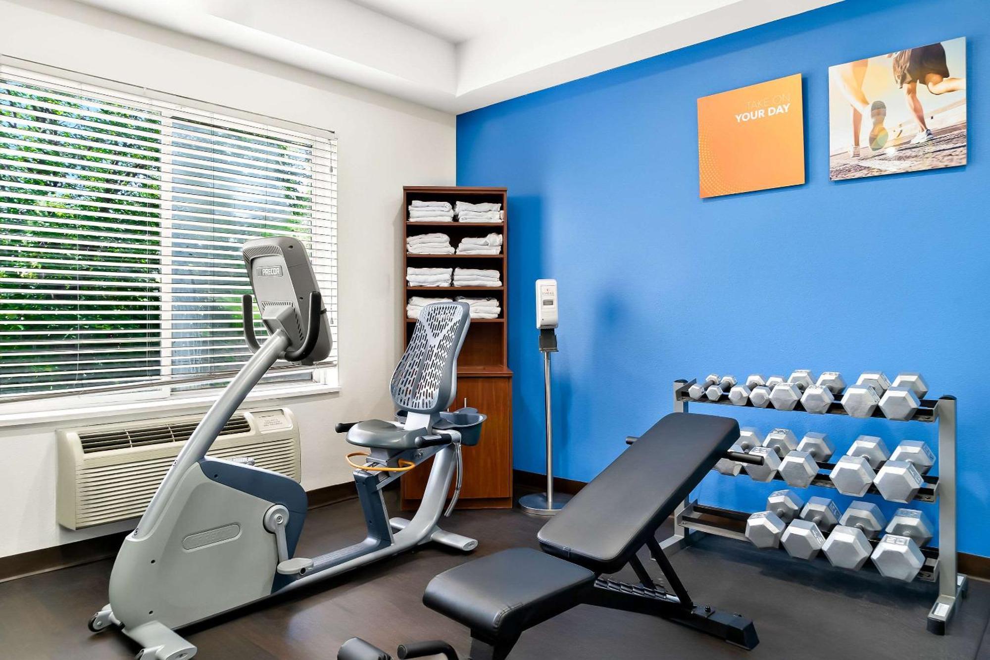 Comfort Suites Southfield-Detroit Ngoại thất bức ảnh